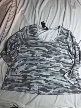 NWT Torrid 4 Camo Print Sleep Top